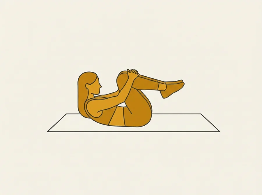Double Leg Stretch: beide Knie eingerollt zur Brust gezogen, Ausgangsposition vor der Streckung